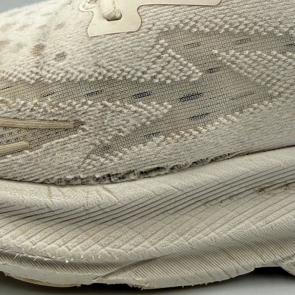 Hoka One One Clifton 9‎ Women Size 11 White Running Shoes Athletic Sneakers